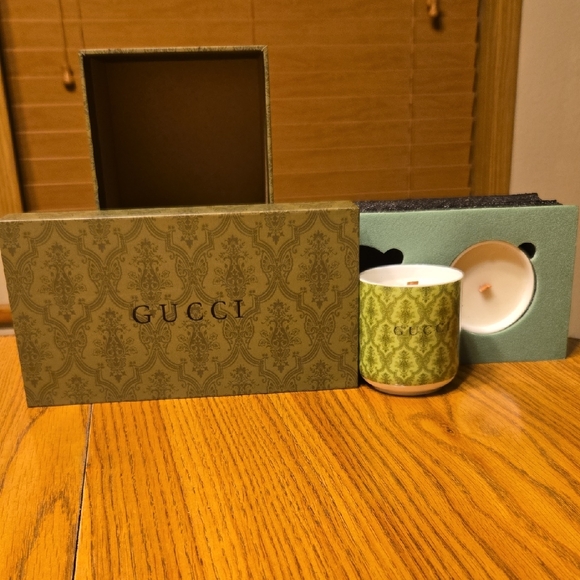 Gucci Candles-Olive Green Damask Design And Wood Wicks. NWOT